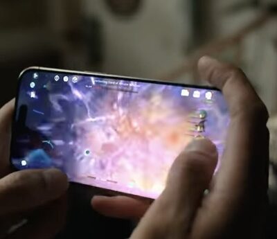 “Pro Power”, il nuovo spot sulla potenza degli iPhone 15 Pro