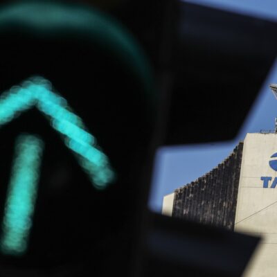 Tata inizierà a produrre iPhone in India