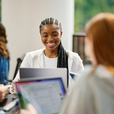 La Swift Student Challenge di Apple torna nel 2024