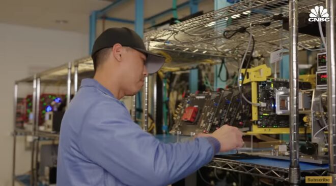 Un raro sguardo ai laboratori Apple Silicon