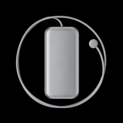 La batteria di Apple Vision Pro non è sostituibile al volo e richiede il riavvio