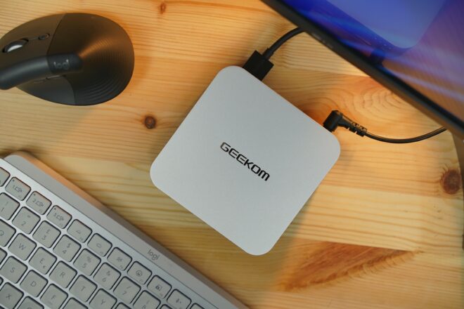 GEEKOM A7: il mini PC per fare di tutto… anche giocare! – Recensione