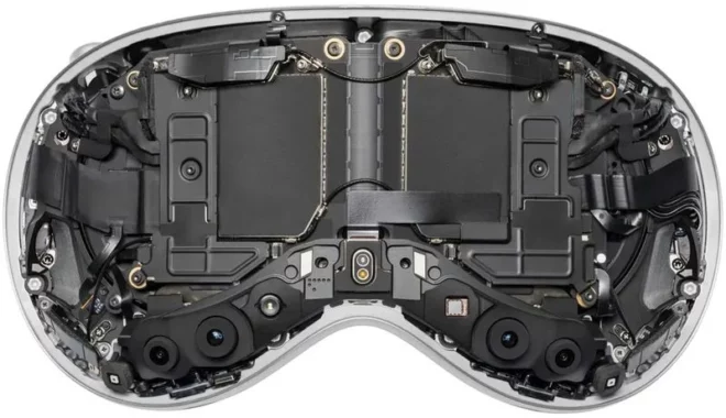 iFixit smonta l’Apple Vision Pro e fornisce nuovi dettagli su display, batteria e tanto altro