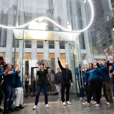 Apple pronta al lancio del Vision Pro fuori dagli Stati Uniti