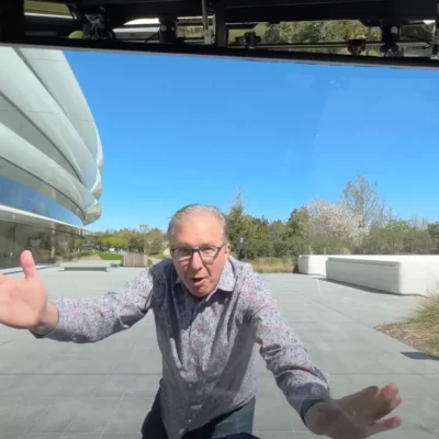 Un giro in golf cart nell’Apple Park
