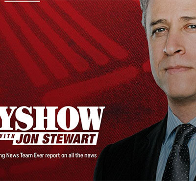 Jon Stewart intervista Linda Kahn (FTC), ma Apple non era d’accordo