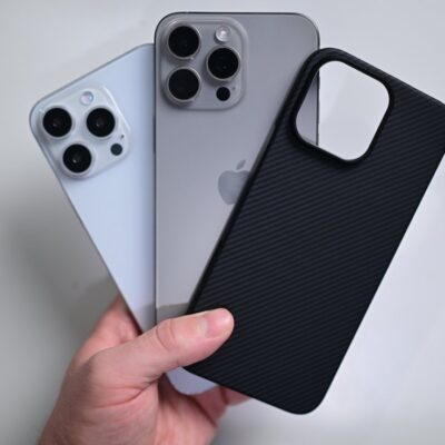 Un iPhone 15 Pro Max nella custodia di un… iPhone 16 Pro Max