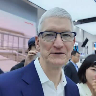 Tim Cook in Cina per un importante summit sulla supply chain