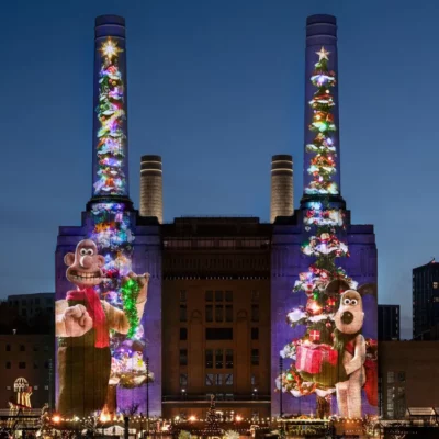 L’animazione di Wallace & Gromit creata su iPhone 16 è in mostra nel campus Apple del Regno Unito