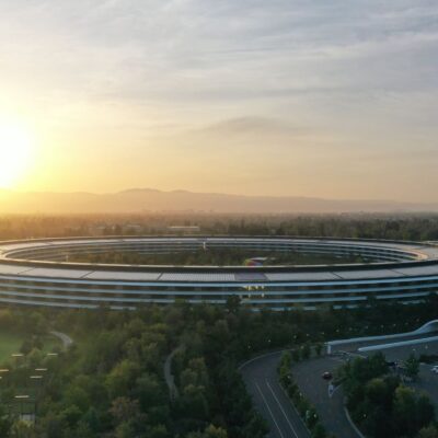 Apple genera 2,4 milioni di dollari per dipendente, ma è “solo” terza tra i giganti tech