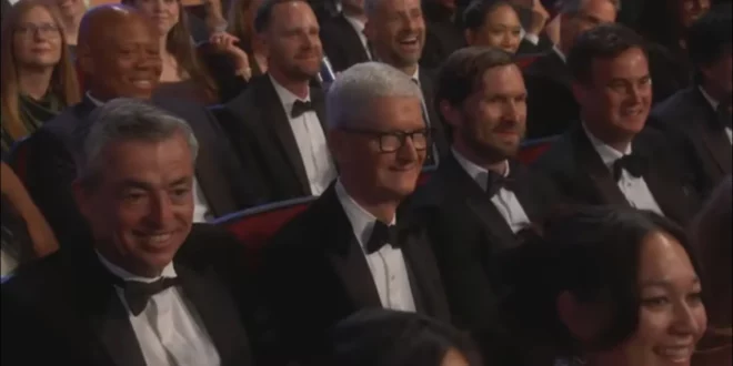 Apple TV+ trionfa agli Emmy 2025 con The Studio