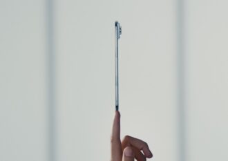 Uno dei designer dell’iPhone Air lascia Apple