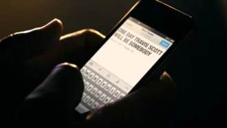 Apple, Beats e Travis Scott lanciano “DARE TO DREAM”