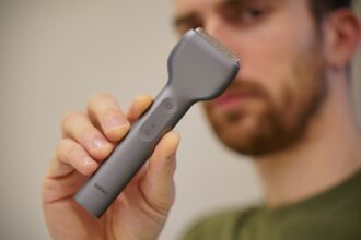 Laifen T1 Pro, il rasoio intelligente che sembra un prodotto Apple! – Recensione