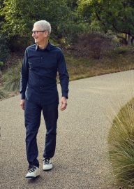 Finisce l’era Tim Cook, John Ternus sarà il nuovo CEO di Apple! Cosa cambierà ora?