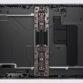 iPhone Duo ha due batterie, ma l&rsquo;autonomia cambia molto in base allo schermo utilizzato