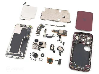 iPhone 18 Pro smontato da iFixit: dentro ci sono diverse sorprese, ma anche un problema da tenere d’occhio